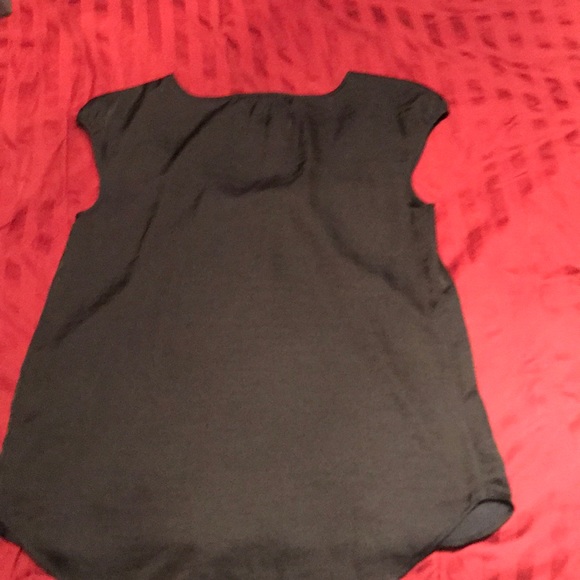 Sateen gap maternity shirt - Picture 3 of 3